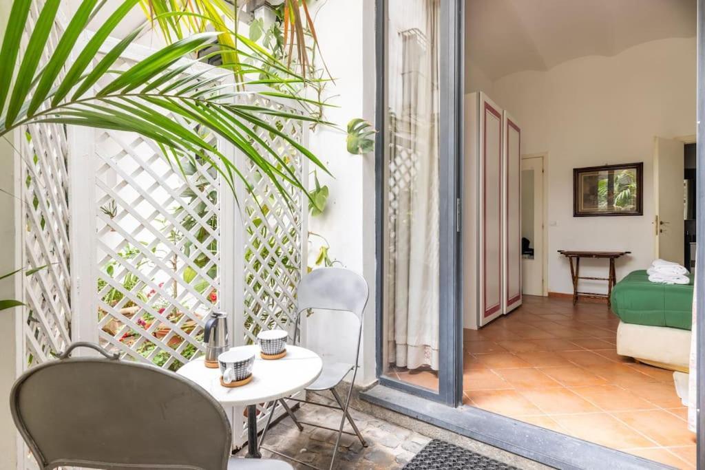 Colosseum Charming Apartment Roma Ngoại thất bức ảnh